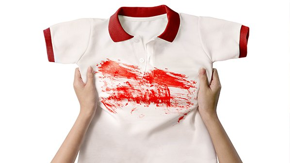 Débarrasser vos vêtements des taches de sang!